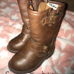 Carters boot. Size 5. Great used condition